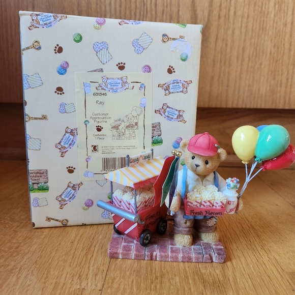 A Cherished Teddies By Enesco Follow The Yellow Brick Road Limited Edition Collectors Set